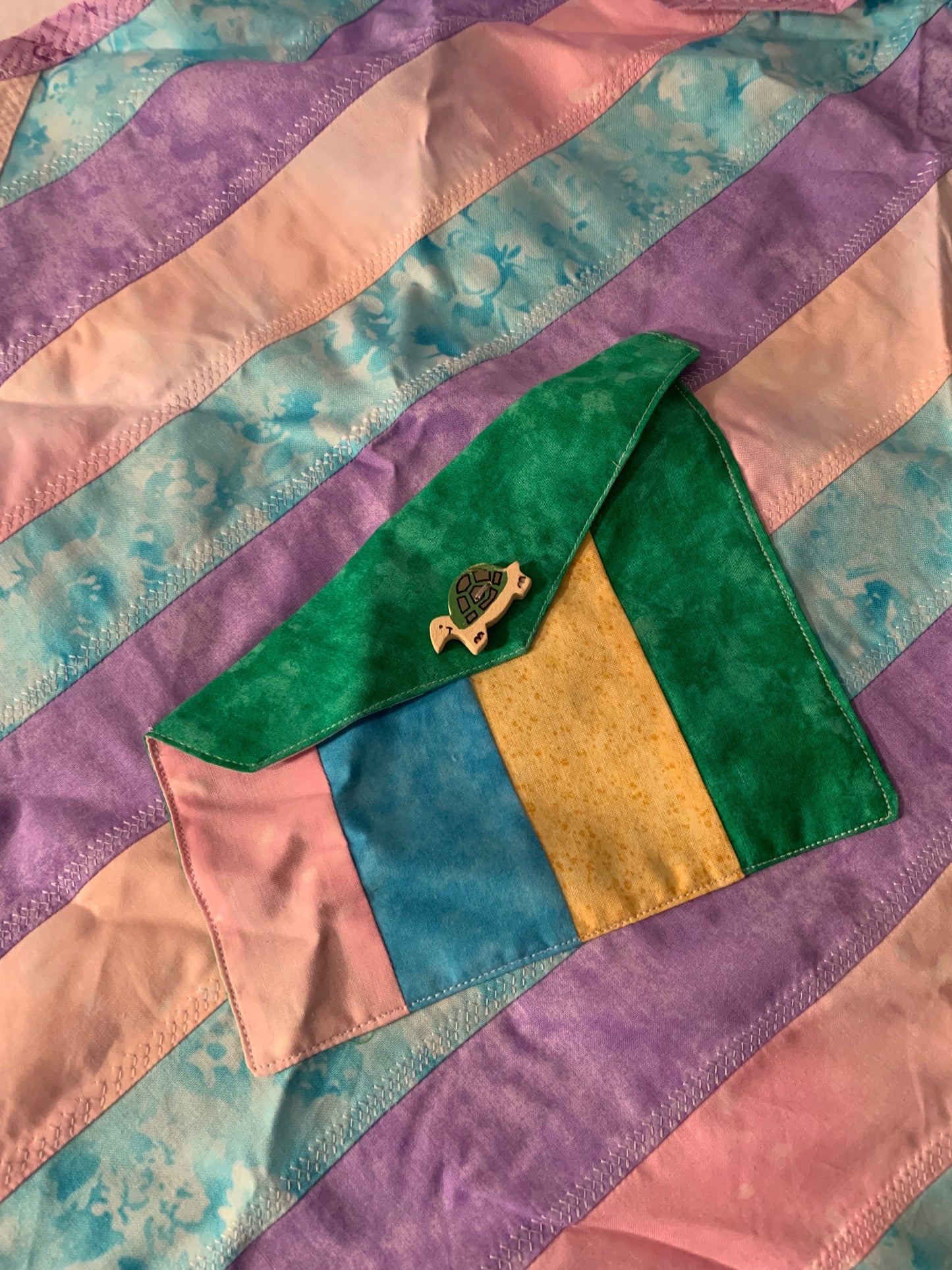 Adult Apron with pockets, kitchen apron, adult or large child, washable, craft apron