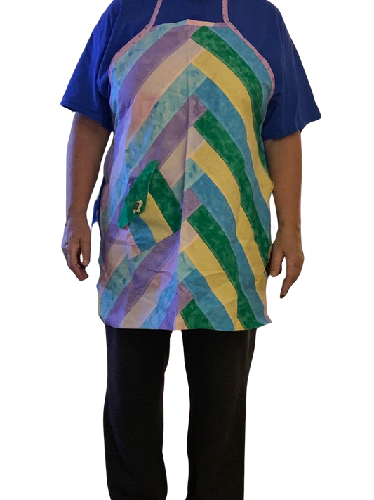 Adult Apron with pockets, kitchen apron, adult or large child, washable, craft apron