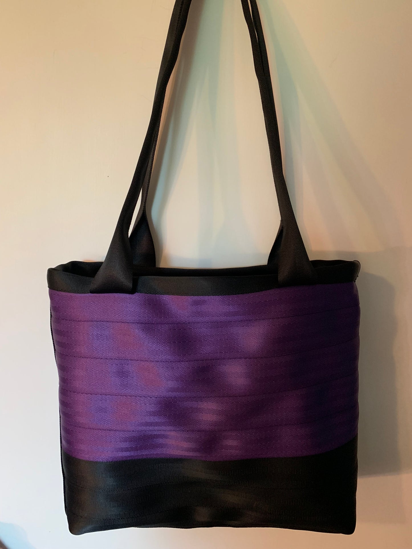Custom Seat Belt purse, large panel style in various colors, seatbelt handbag, washable