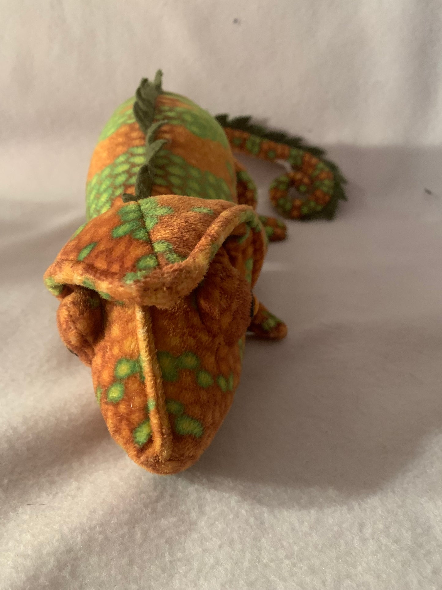 Weighted stuffed animal, iguana sensory toys with 2-3 lbs, autism weighted plush, lizard, chameleon, gecko