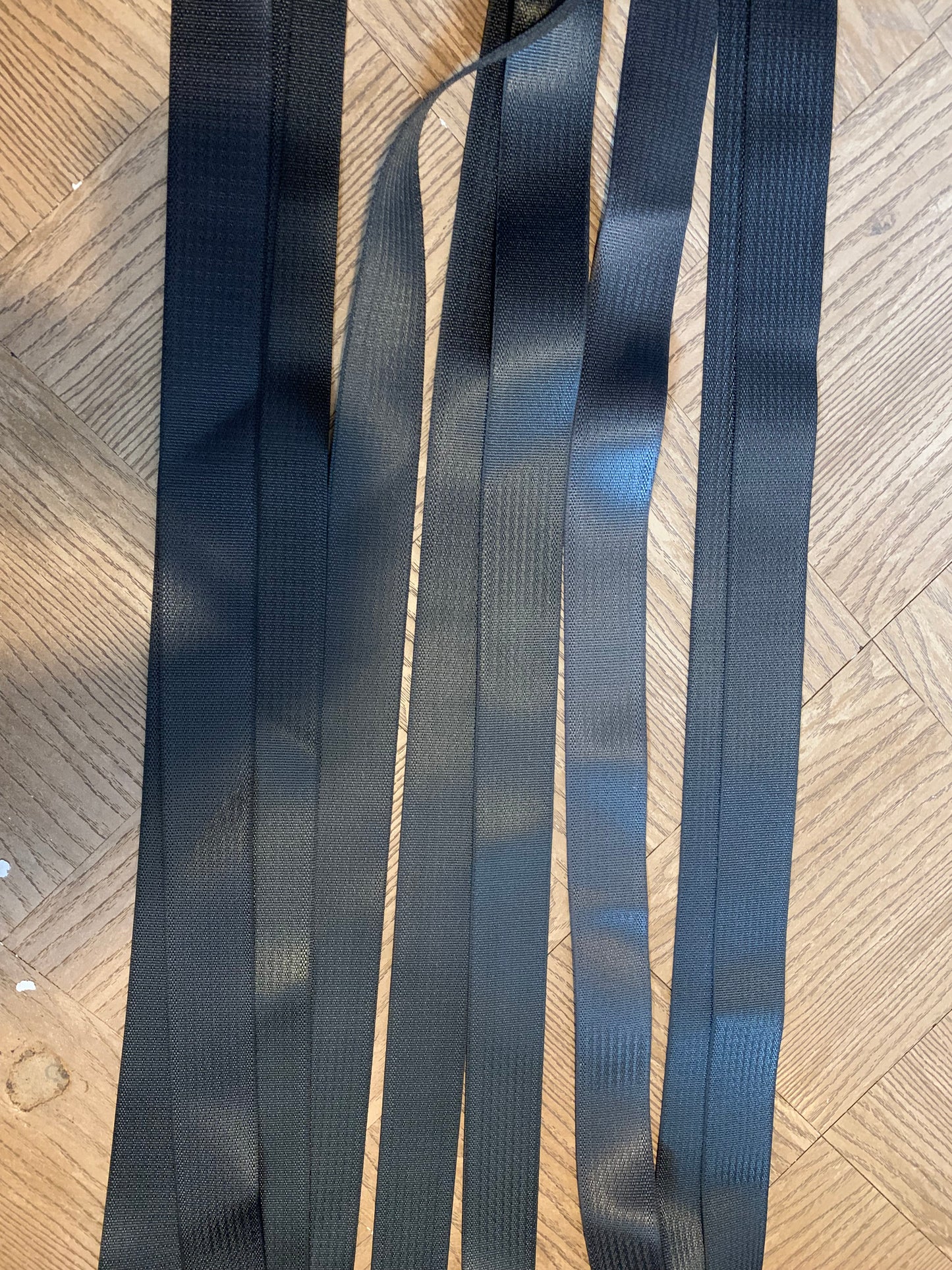 Lot Seat Belt Webbing Pieces from 12" to 72", APPROX 40 YDS TOTAL, various sizes and colors, automotive seatbelt webbing