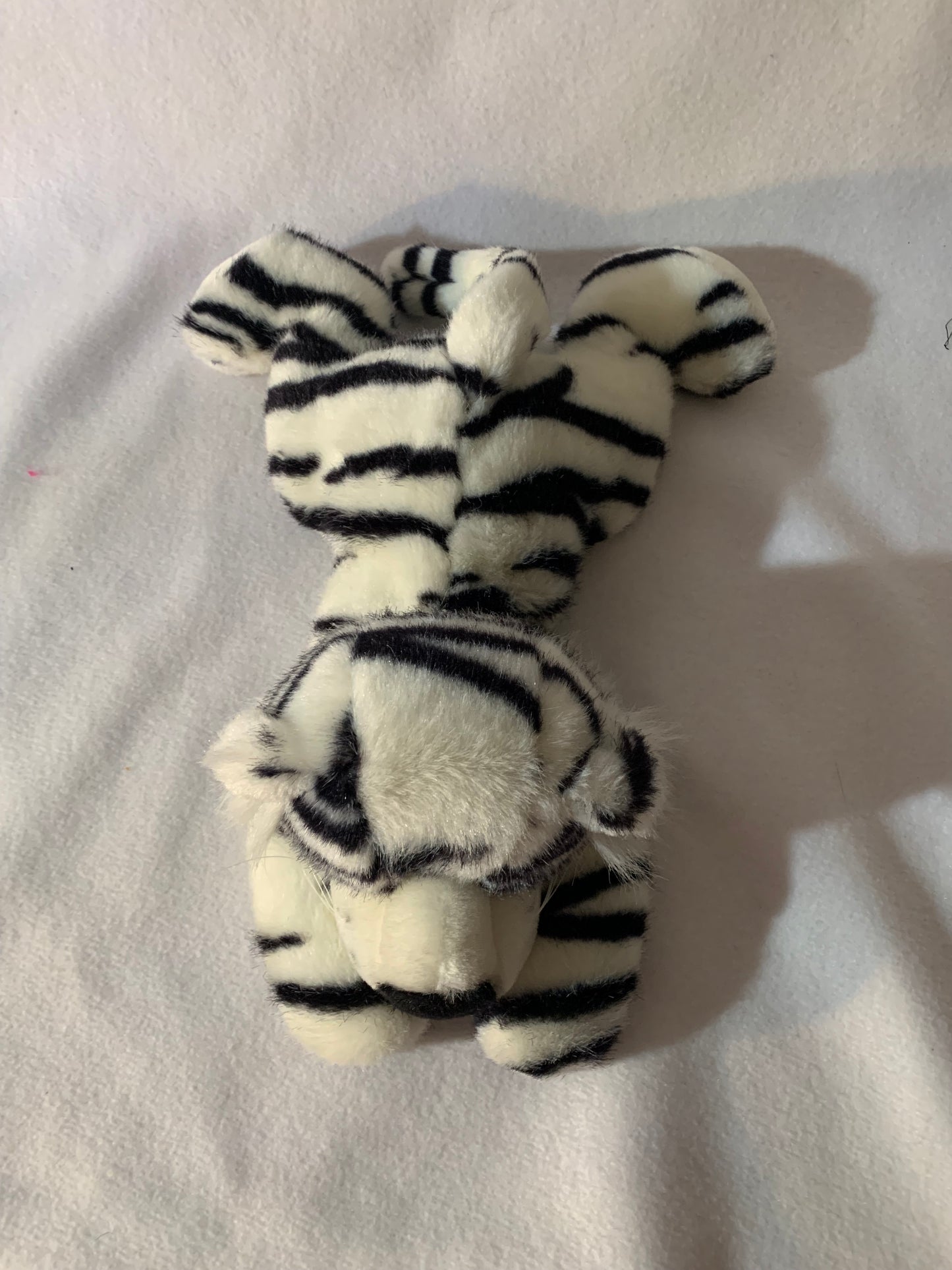 Weighted stuffed animal, leopard,  tiger or lion with 2 lbs, washable plush buddy, winter jungle cat