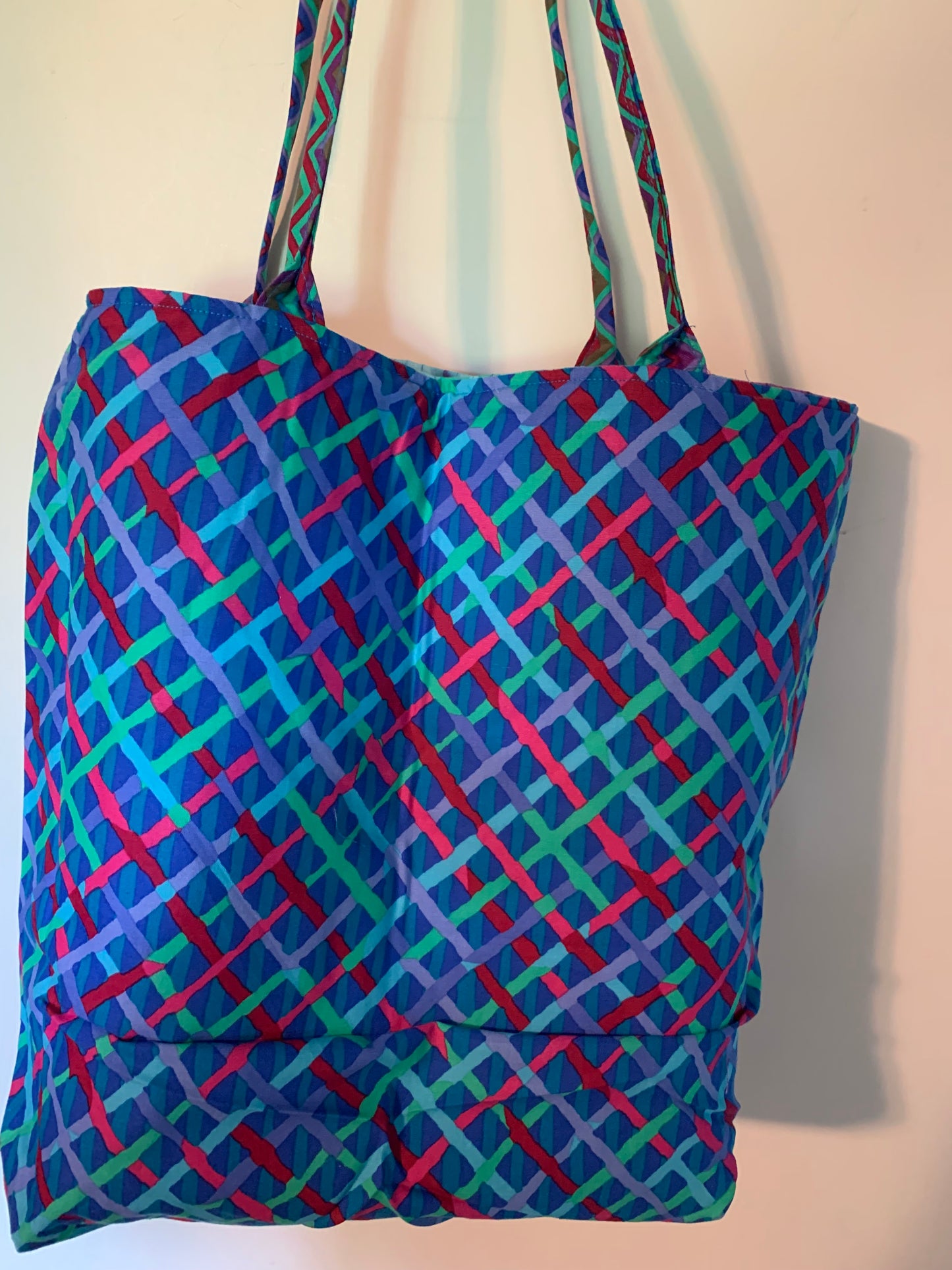 Quilted Tote Bag in various patterns, medium sized, Washable