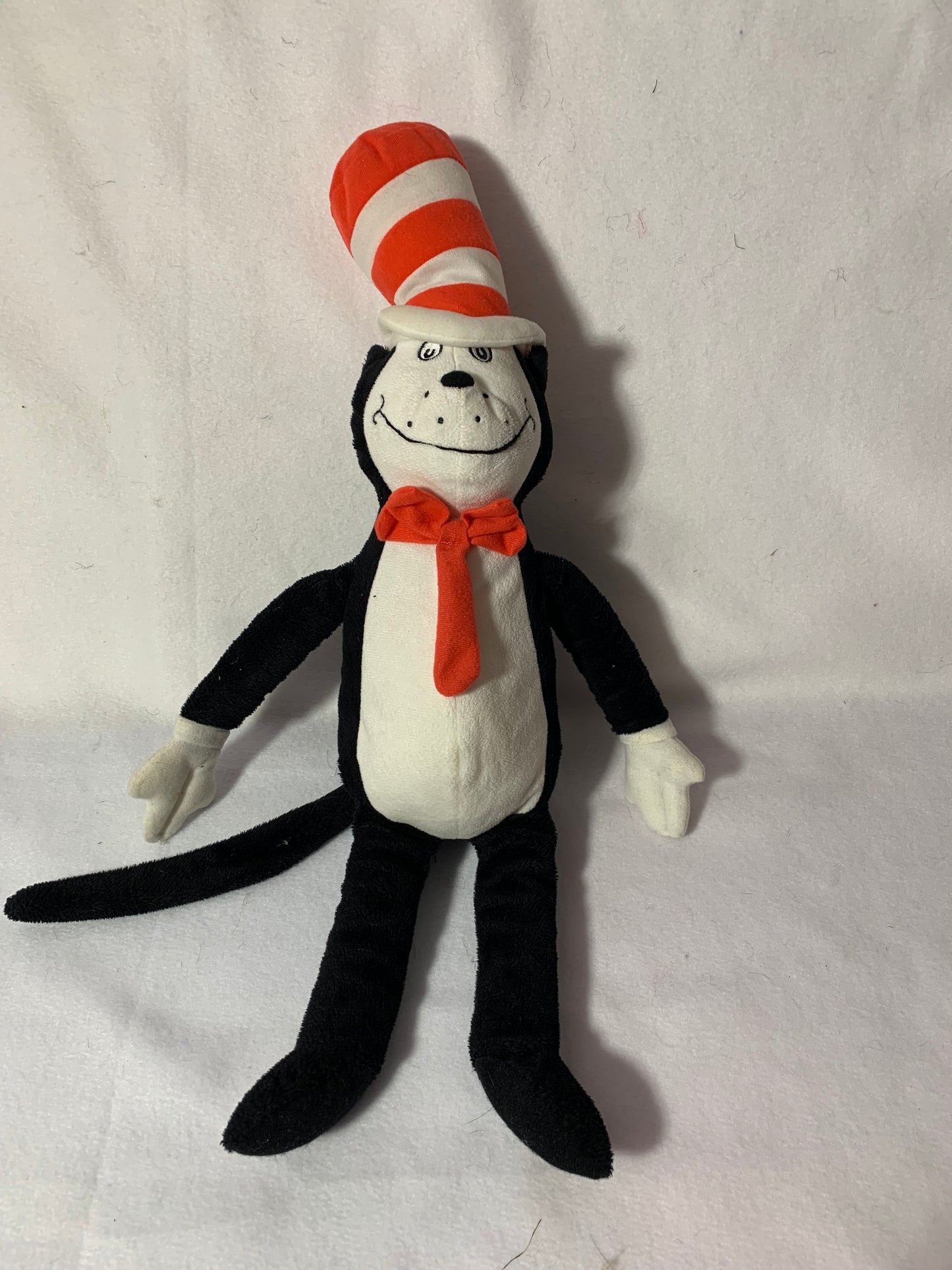 Weighted stuffed animal, Dr Seuss Characters sensory toy with 2 1/2-5 lbs, elephant, fish, cat, sneetch, cow, fox, grinch, snoozapalooza, wocket, marvin, foot, max