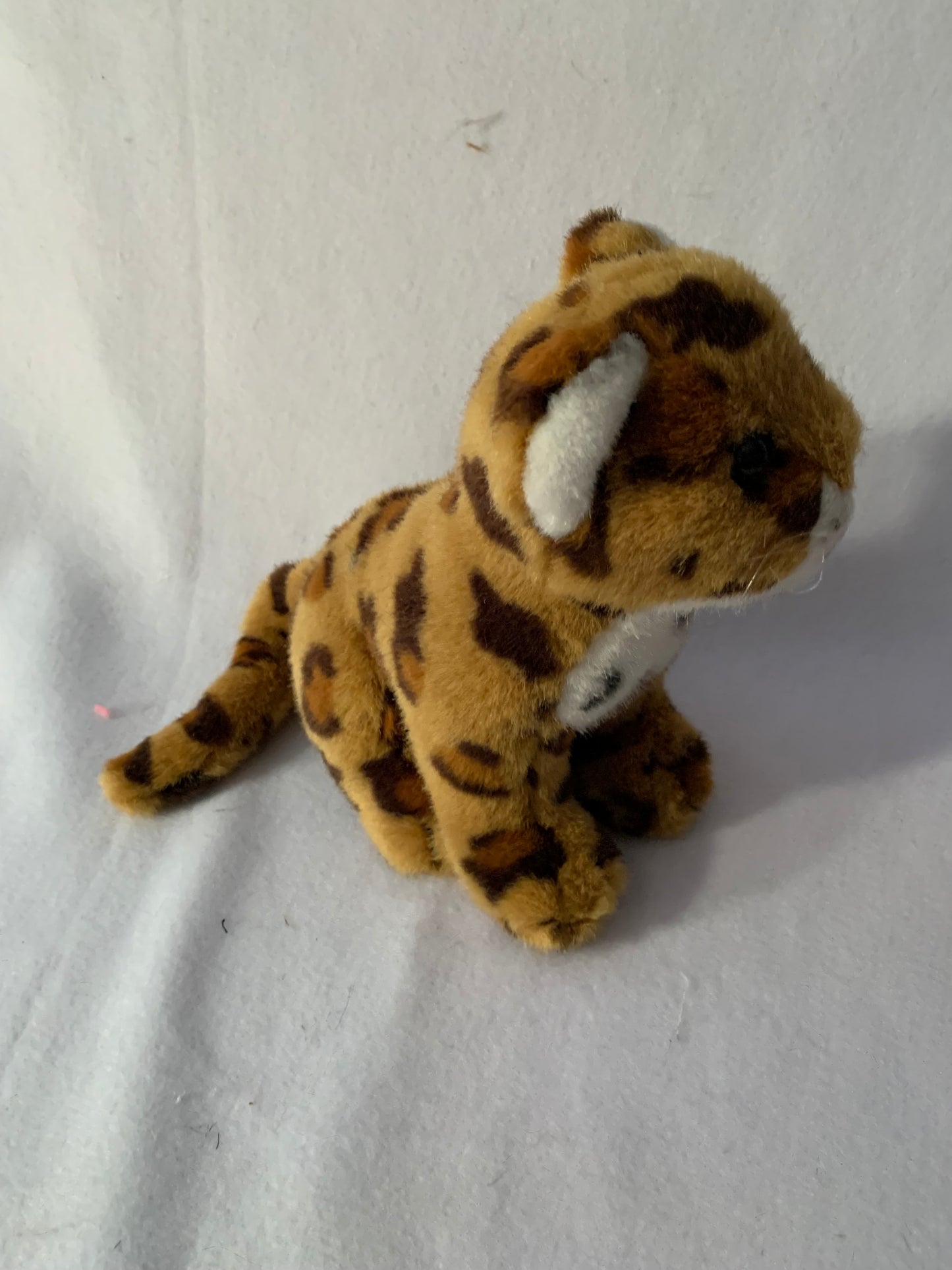 Weighted stuffed animal, Leopards, 2 1/2 lbs, washable sensory plush, leopard, jungle cats, washable buddy