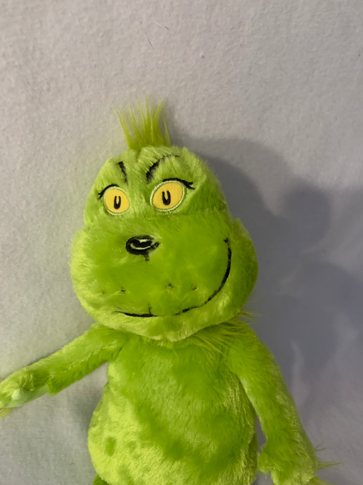 Weighted stuffed animal, Dr Seuss Characters sensory toy with 2 1/2-5 lbs, elephant, fish, cat, sneetch, cow, fox, grinch, snoozapalooza, wocket, marvin, foot, max